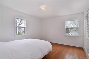 355 Upland Ave, Yonkers, NY 10703 - Photo 12