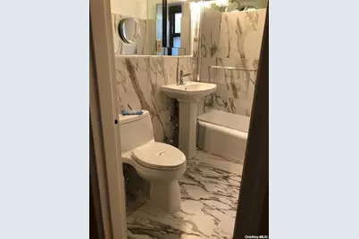 2 Town House Place #1J, Great Neck, NY 11021 - Photo 12