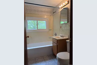 2 Dwarf Lane, Wantagh, NY 11793 - Photo 20