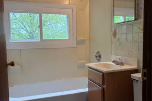 2 Dwarf Ln, Wantagh, NY 11793 - Photo 20
