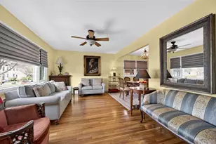 21 Whitney Ave, Floral Park, NY 11001 - Photo 4