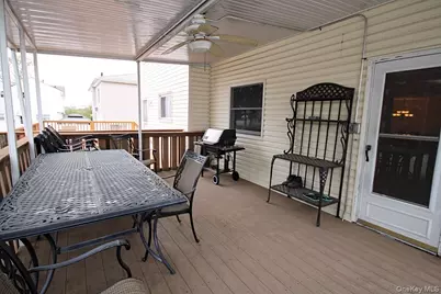 378 Gurley Avenue, New York, NY 10308 - Photo 8