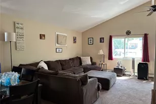 3 Wilson Ct, Massapequa, NY 11758 - Photo 16