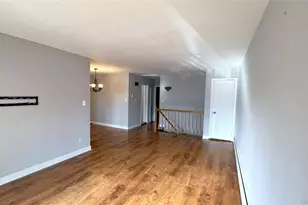 62-43 69th Pl, Middle Village, NY 11379 - Photo 2