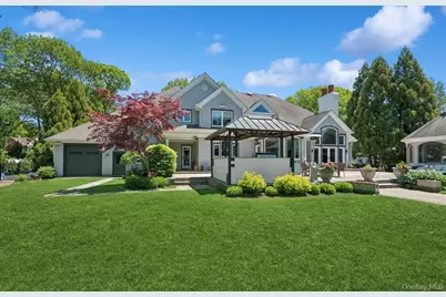 10 Colonial Drive, Smithtown, NY 11787 - Photo 32