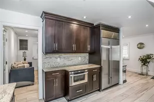 45 Concord St, Lynbrook, NY 11563 - Photo 6