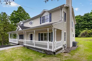 27 Cedar Dr, Putnam Valley, NY 10579 - Photo 2