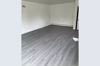 41 Clement Street, Glen Cove, NY 11542 - Photo 2