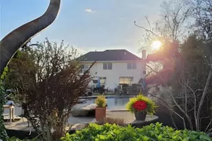 185 W Islip Rd, West Islip, NY 11795 - Photo 48