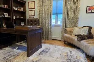 185 W Islip Rd, West Islip, NY 11795 - Photo 32