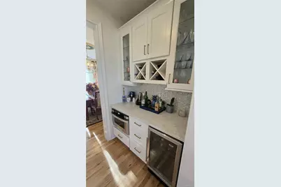 185 W Islip Road, West Islip, NY 11795 - Photo 16