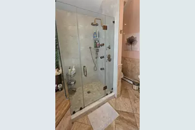 185 W Islip Road, West Islip, NY 11795 - Photo 38