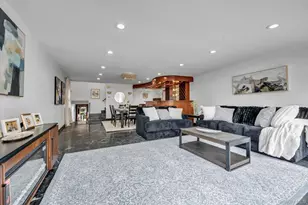 3-28 149th Pl, Whitestone, NY 11357 - Photo 8