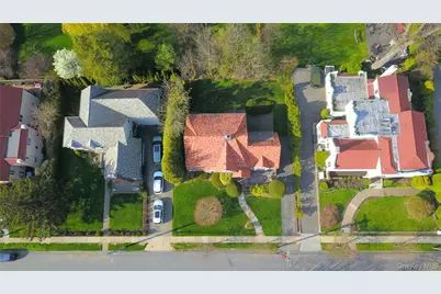 930 Grant Avenue, Pelham, NY 10803 - Photo 2