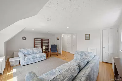 930 Grant Avenue, Pelham, NY 10803 - Photo 34