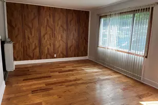 2 Gardner St, Newburgh, NY 12550 - Photo 2