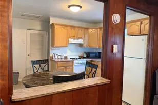 2 Gardner St, Newburgh, NY 12550 - Photo 8