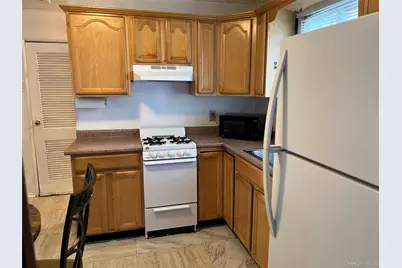 2 Gardner Street, Newburgh, NY 12550 - Photo 6