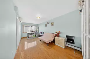 128-16 23rd Ave, College Point, NY 11356 - Photo 14
