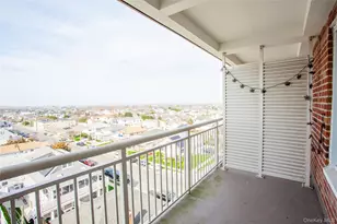 855 E Broadway, Long Beach, NY 11561 - Photo 18