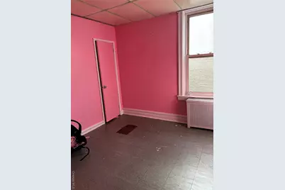 10426 104th Street, Ozone Park, NY 11417 - Photo 2