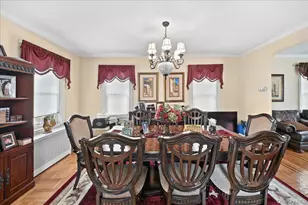2445 Yates Ave, Bronx, NY 10469 - Photo 6