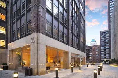 322 W 57th Street #33P2, New York (Manhattan), NY 10019 - Photo 1