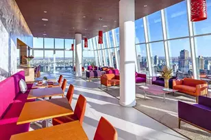 322 W 57th St, New York (Manhattan), NY 10019 - Photo 4