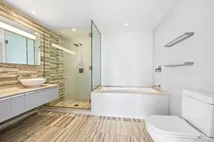 322 W 57th St, New York (Manhattan), NY 10019 - Photo 28