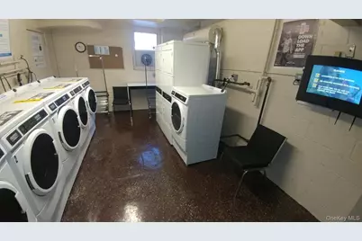 66-15 Thornton Place #5V, Rego Park, NY 11374 - Photo 22