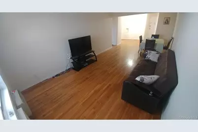 66-15 Thornton Place #5V, Rego Park, NY 11374 - Photo 8