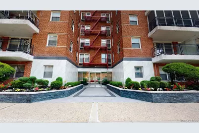 66-15 Thornton Place #5V, Rego Park, NY 11374 - Photo 1