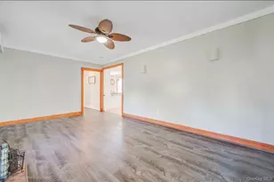 326 Litchfield Ave, Babylon, NY 11702 - Photo 22