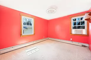326 Litchfield Ave, Babylon, NY 11702 - Photo 28