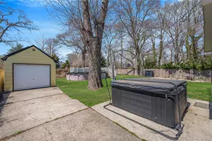 326 Litchfield Ave, Babylon, NY 11702 - Photo 38