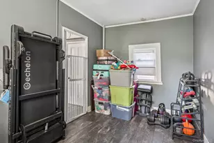 143 Oliver Ave, Yonkers, NY 10701 - Photo 10