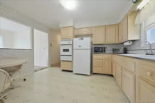 6 Brokaw Ave, Floral Park, NY 11001 - Photo 12