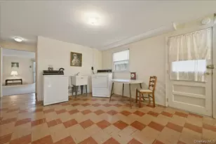 6 Brokaw Ave, Floral Park, NY 11001 - Photo 22