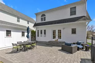23 Grove St, Cold Spring Harbor, NY 11724 - Photo 18