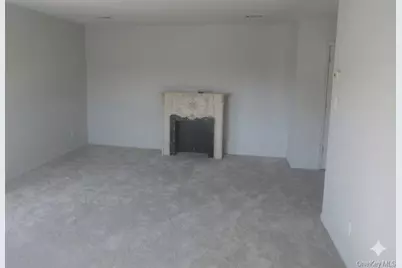 175 Main Avenue #156, Wheatley Heights, NY 11798 - Photo 12