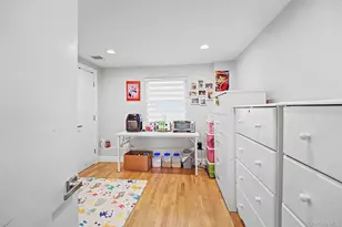 47 Favorite Ln, Jericho, NY 11753 - Photo 6