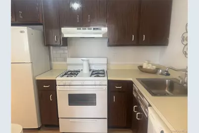 51 Rocky Point Yaphank Rd Road #8, Rocky Point, NY 11778 - Photo 8