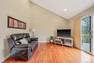 105 Horseblock Rd, Centereach, NY 11720 - Photo 14