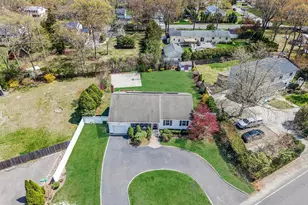105 Horseblock Rd, Centereach, NY 11720 - Photo 4