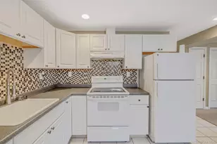 105 Horseblock Rd, Centereach, NY 11720 - Photo 28