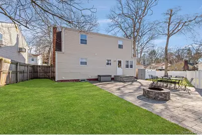 10 Maple Road, Huntington Station, NY 11746 - Photo 26