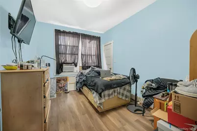 152 Livingston Avenue, Yonkers, NY 10705 - Photo 24