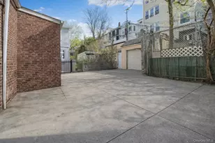 152 Livingston Ave, Yonkers, NY 10705 - Photo 32