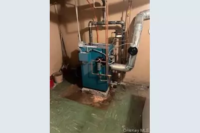 6333 83rd Street, Middle Village, NY 11379 - Photo 6