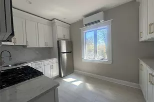 55 Sea Cliff Ave, Sea Cliff, NY 11579 - Photo 4